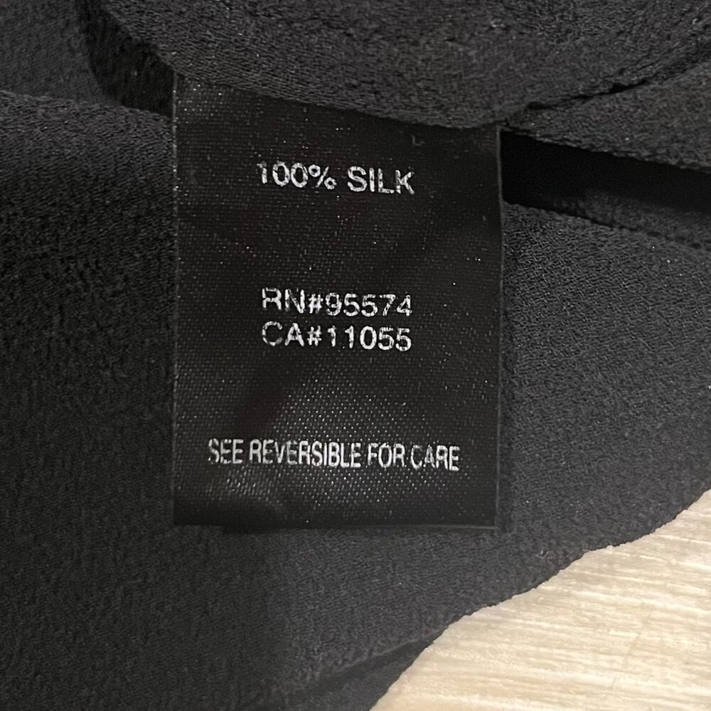 Silk Itsu Sheer Black Blouse size 12 with wooden embellishments - Picture 6 of 8